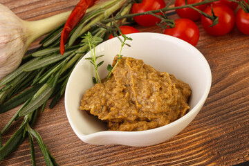 Jewish eggplant dip with oil