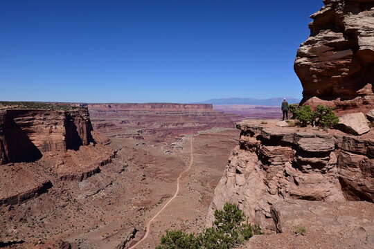 Overlooking Canyonland National Park