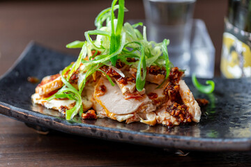 ピリ辛スモークチキン