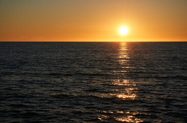 Atardecer, sol, naranja, costanera.