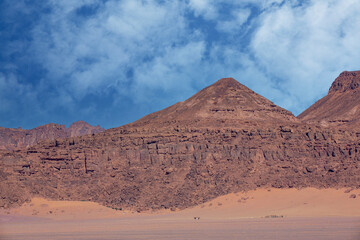 al ula natural rock formations 