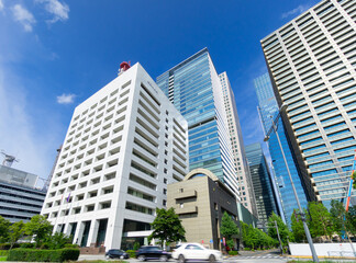 Obraz premium 東京 2022 夏 大手町高層ビル群