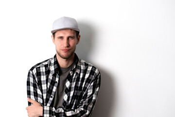 a male person wearing blank simple baseball snapback hat mockup copy space template