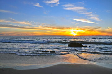 Obraz premium sunset at the beach