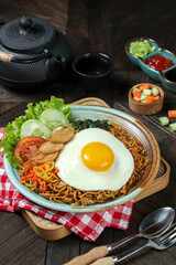 Fried Noodle Sunny Side Egg