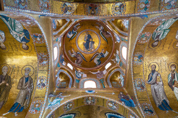 Fototapeta na wymiar Byzantine art, interior ceiling of a church in Palermo