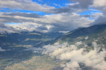 Valle d'Aosta vista dalla mongolfiera.