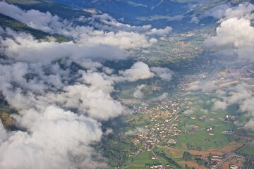Valle d'Aosta vista dalla mongolfiera.
