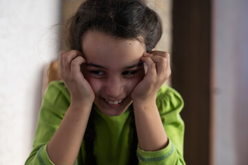 Close-up portrait of her she nice-looking attractive lovely healthy glad cheerful girl enjoying good mood idea solution