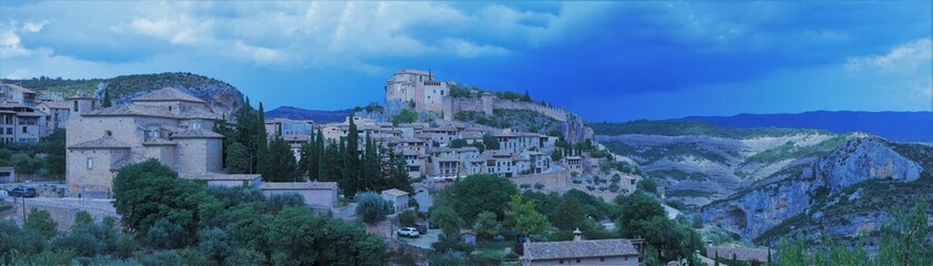 Obraz premium Alquezar, Espagne