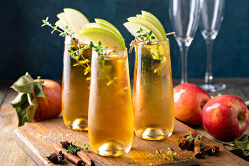Apple cider mimosa for fall brunch, autumn cocktail idea