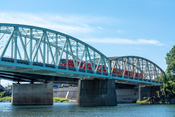 Fototapeta na wymiar 犬山橋と名鉄の風景