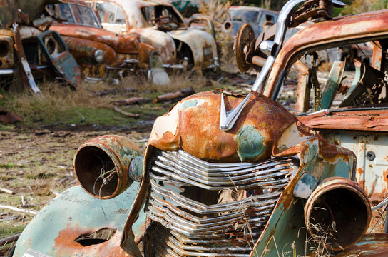 Rusty old cars at Horopito Wreckers
