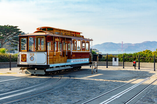 San Francisco Cable Car on Turntable 