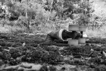 Rollschuh - Verlassener Ort - Urbex / Urbexing - Lost Place - Artwork - Creepy - High quality photo