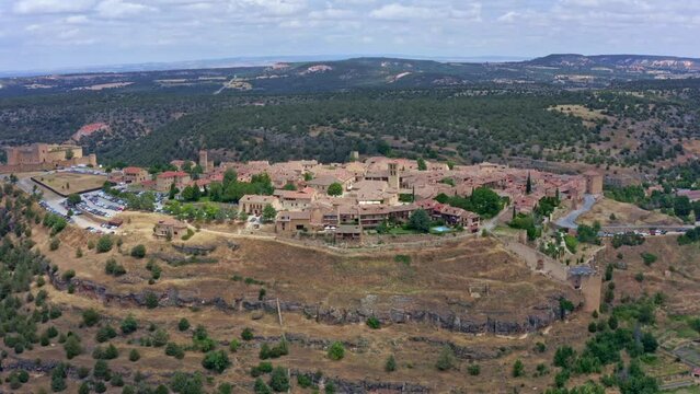 Pedraza , Segovia