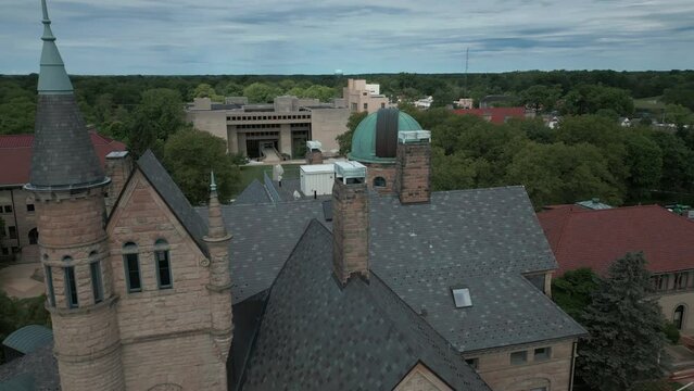 flying backward reveal of Peters Hall at Oberlin College in Ohio