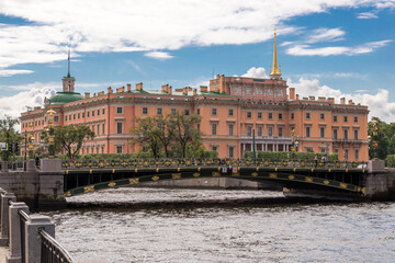 Fototapeta na wymiar Mikhailovsky Castle in St. Petersburg in the summer afternoon