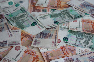 Fototapeta na wymiar Russian banknotes. Banknotes of various denominations.