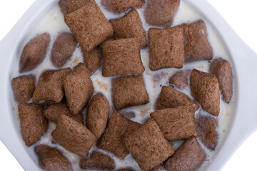 dry breakfast pads with milk