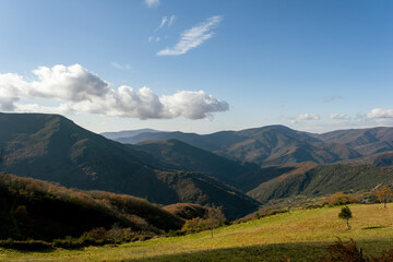 Fototapeta na wymiar Autumn landscape in the Caurel mountains