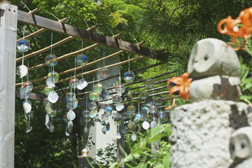 兵庫県佐用郡光明寺ふくろうの寺の風鈴祭