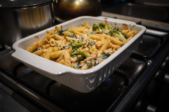 Penne z brokułami i grana padano
