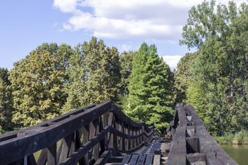 Fototapeta premium alte holzerne brücke