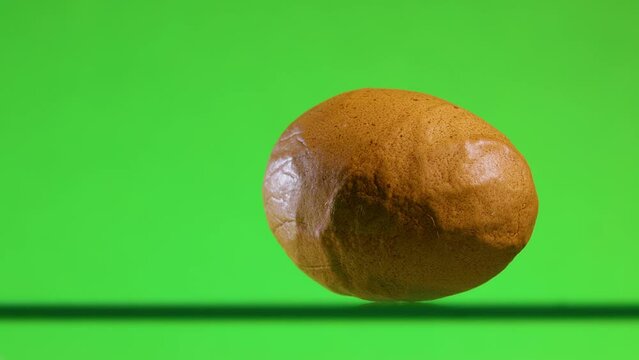 Sick egg or deformed shell. GMO products. Bird disease. Bird flu. Cellulite and its demonstration.
Deformation of the shell with a lack of calcium.