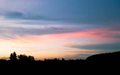 Fototapeta na wymiar beautiful sky in the evening light background 