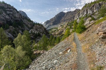 Vallée du glacier de Furi