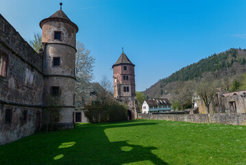 Fototapeta na wymiar Kloster Hirsau, ehemalige Benediktinerabtei in Hirsau im Nordschwarzwald