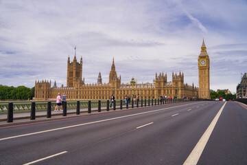 Obraz na płótnie Canvas houses of parliament city