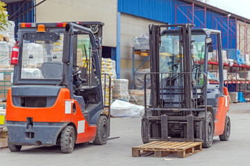 Forklift Machines Warehouse