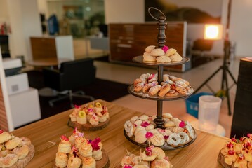 cathering at art gallery