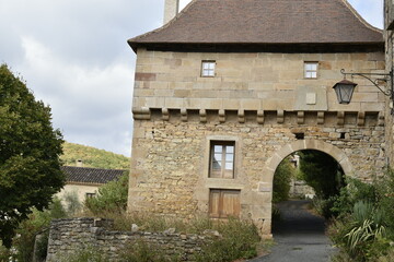 Fototapeta na wymiar Village médiéval de Milhars