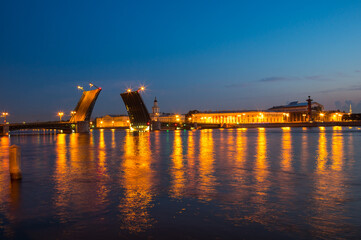 Naklejka premium View on Neva river and Palace bridge in Saint Petersburg