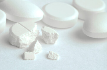 Fototapeta na wymiar Close-up pills lying on the table