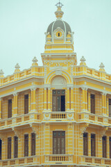 Fototapeta premium Building of the Palacete Tira-Chapéu, Pelourinho, Salvador - BA, Brazil