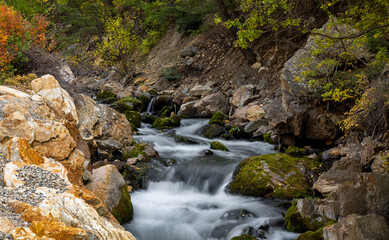 Naklejka na ściany i meble Water falls on Big Cottonwood creek in Utah