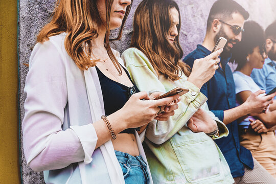 10 Things to Say When Someone Won't Get Off Their Phone - TIME - How To Speak Up Against Phubbing