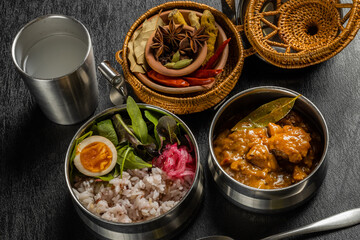 スパイスカレー　チキンカレー　Spicy chicken curry 
