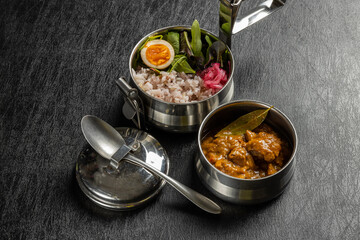スパイスカレー　チキンカレー　Spicy chicken curry 
