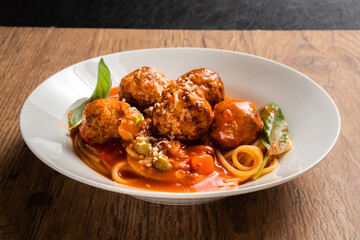 ミートボールパスタ　 american meatball pasta (spaghetti)