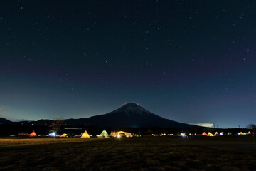 Fototapeta na wymiar Mt.FUJI at night