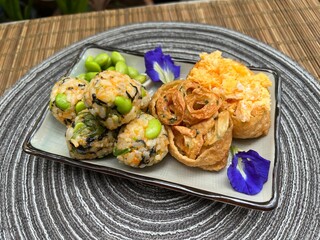 Mixed baked tofu and tofu sushi
