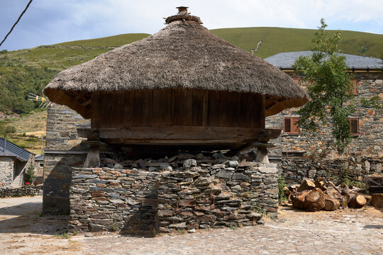 Ancares (Lugo, Spain), August 10, 2022. H&oacute;rreo. Typical construction of the region of Galicia, in the northwest of the country. It is used to store food.
