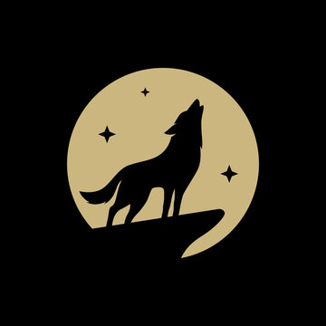 The wolf howls under the full moon