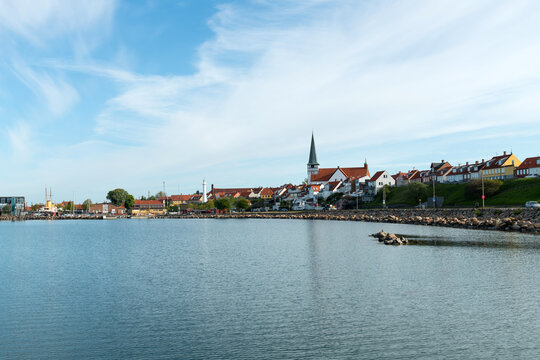 Roenne im Morgenlicht, Hauptstadt-Bornholm, D&auml;nemark