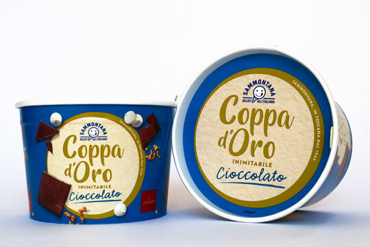 Italy – August 16, 2022: SAMMONTANA Italian Ice Cream with chocolate. Sammontana S.p.A. - Empoli (Italy)
